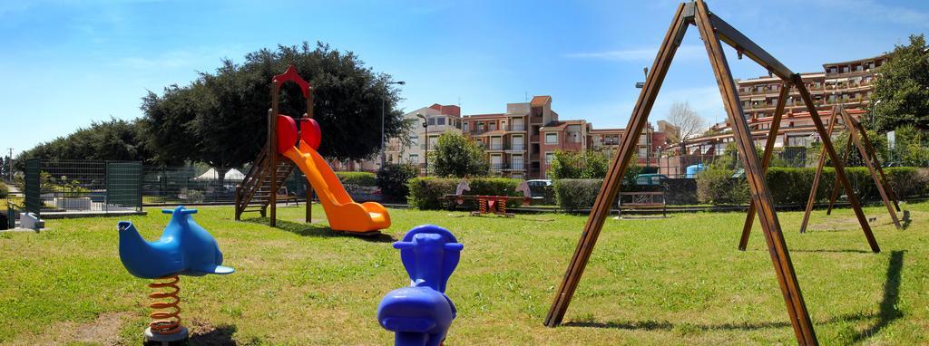 Suitehome Taormina Giardini-Naxos Extérieur photo
