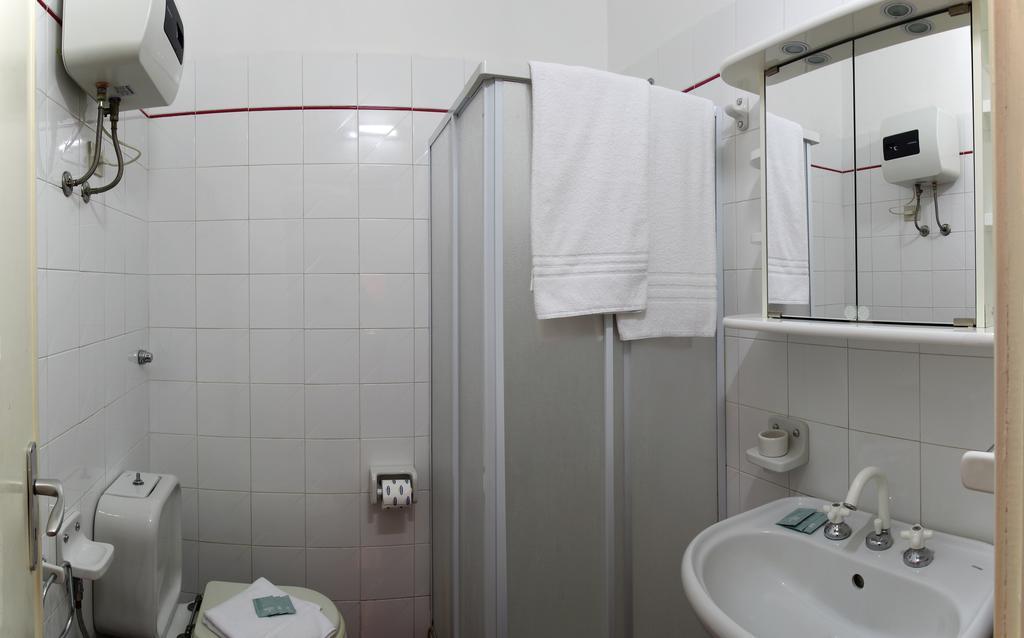 Suitehome Taormina Giardini-Naxos Chambre photo